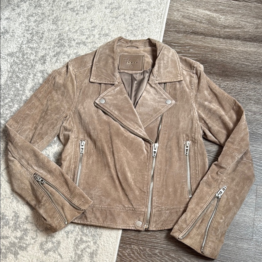 Blank NYC Women's Tan Suede Jacket